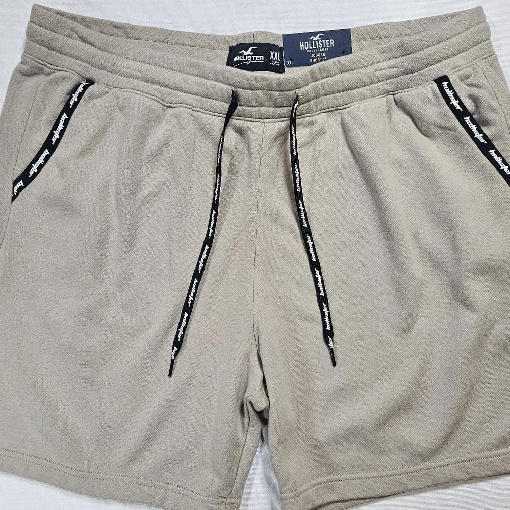 Hollister Shorts Mens XXL Tan Athletic Joggers Adjustable Waist Y2K Preppy Style